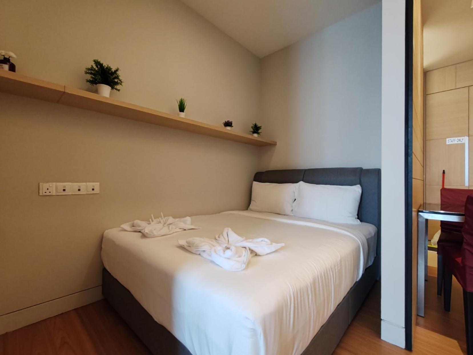 Apartment Swiss Garden By The Boston House - No Other Fee *